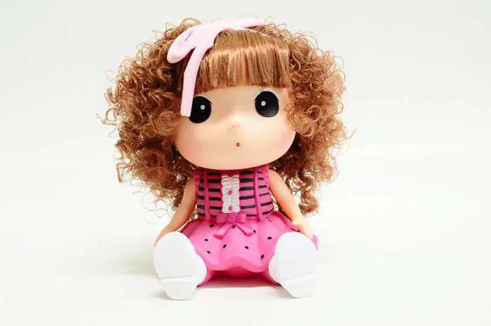 Ống Tiết Kiệm Búp Bê Chibi Hồng - RHG04001 | BookBuy.vn