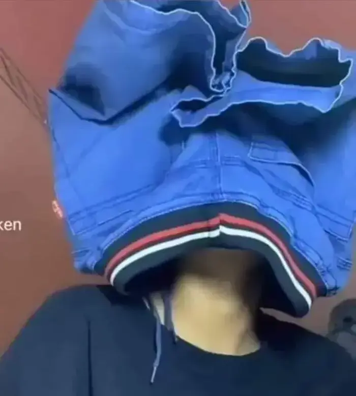 Bộ 60+ ảnh Đội Quần Meme hài hước khi bạn quê ngượng chín mặt chỉ muốn độn  thổ