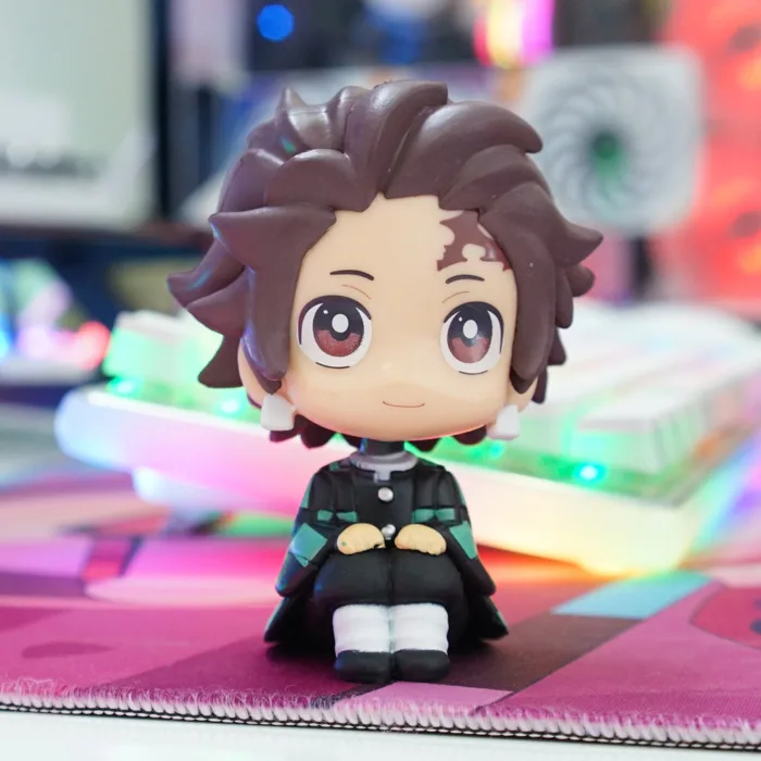 MÔ HÌNH CHIBI NGỒI TANJIRO 9CM