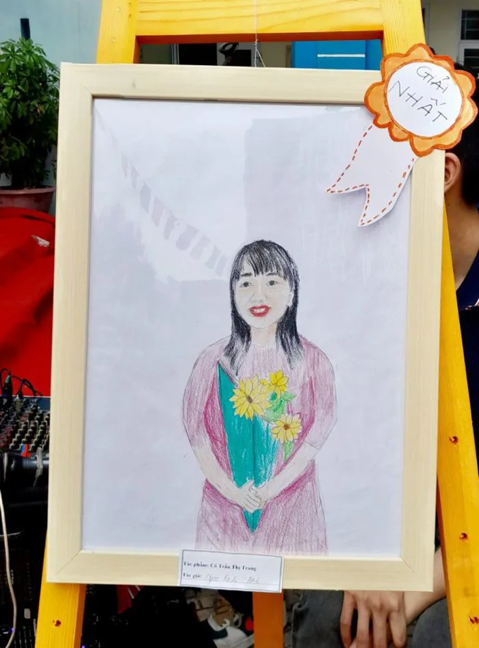 Cuộc thi vẽ tranh “Thầy cô trong mắt em” của trường THCS Lương Yên (Hoạt  động chào mừng 40 năm ngày ...