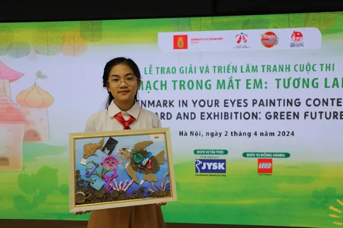 Tranh về môi trường biển đoạt Giải Đặc biệt cuộc thi 'Đan Mạch trong mắt em'  | Thông Tin Đối Ngoại - Ban Tuyên giáo Trung ương