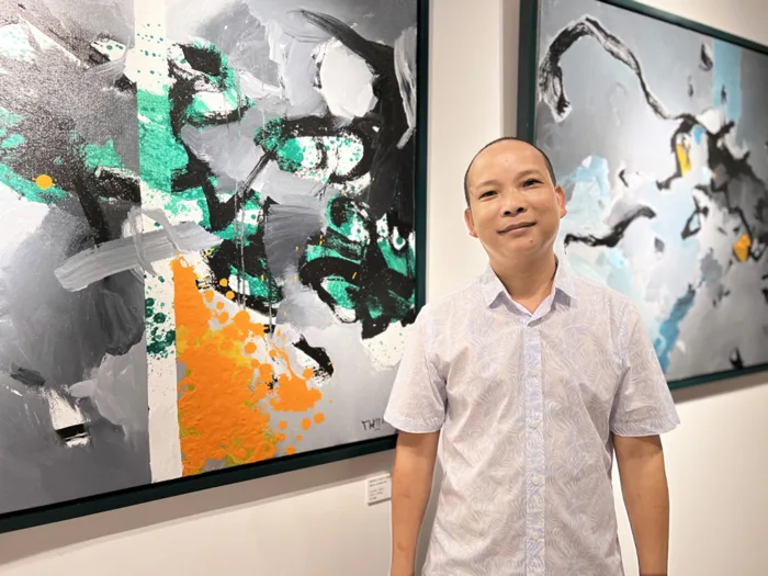 Tranh trừu tượng Việt đang chuyển mình